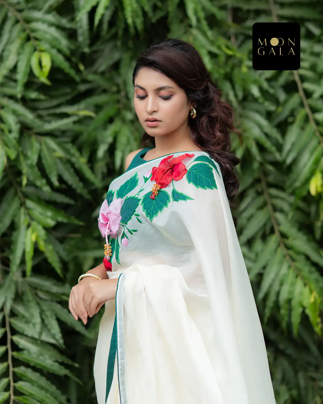 Hibiscus Saree | জবা - Image 5